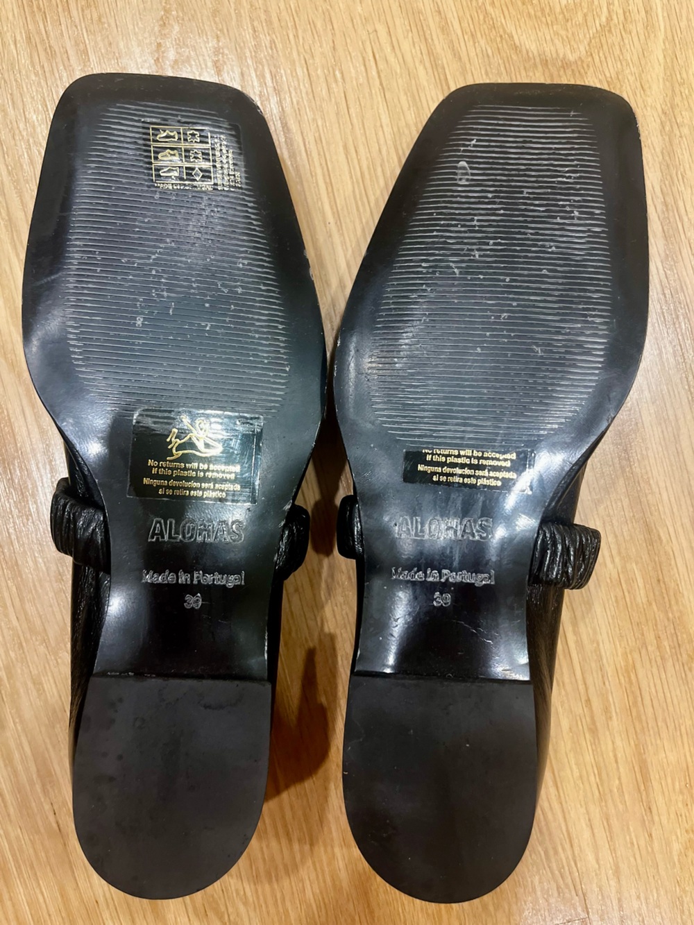 ALOHAS Lautan Scrunch Ballet Flats - Picture 4 of 5